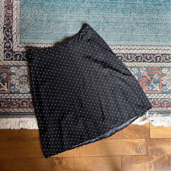 ✨3/15$ polka dot black skirt, reitmans - Picture 1 of 5